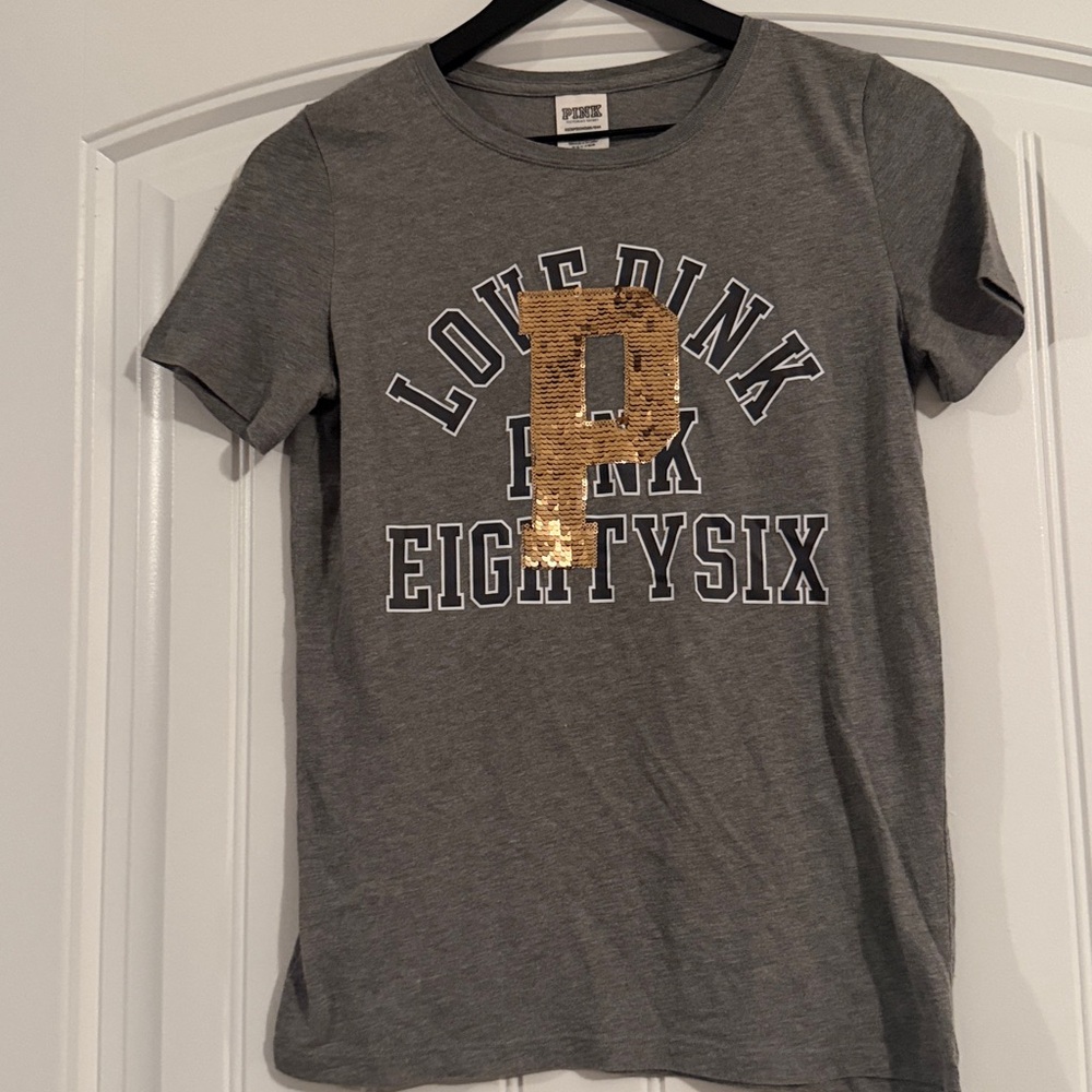 Victoria’s Secret PINK Love Pink Sequin T Shirt XS